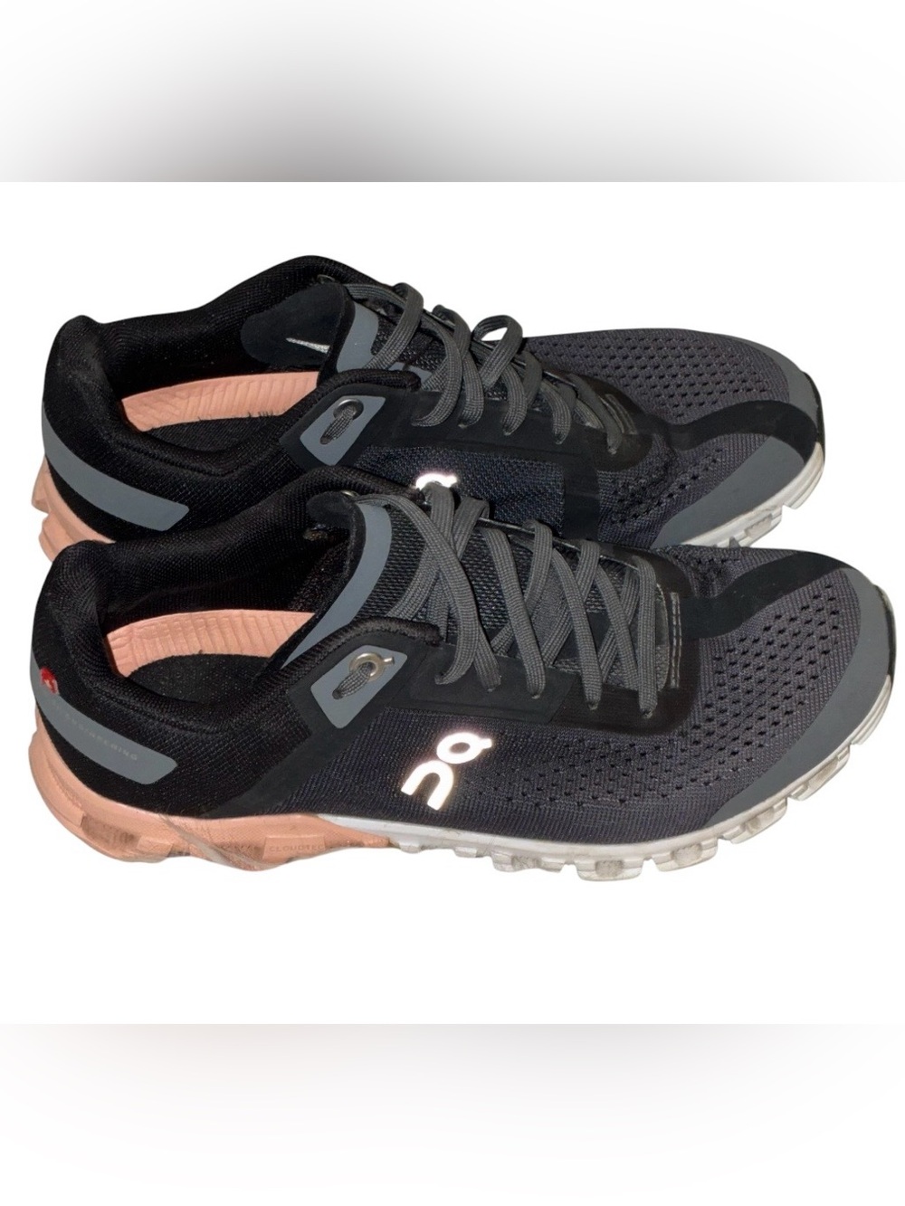 Like New Women's On Cloud flow Running Shoes In Rock|Rose